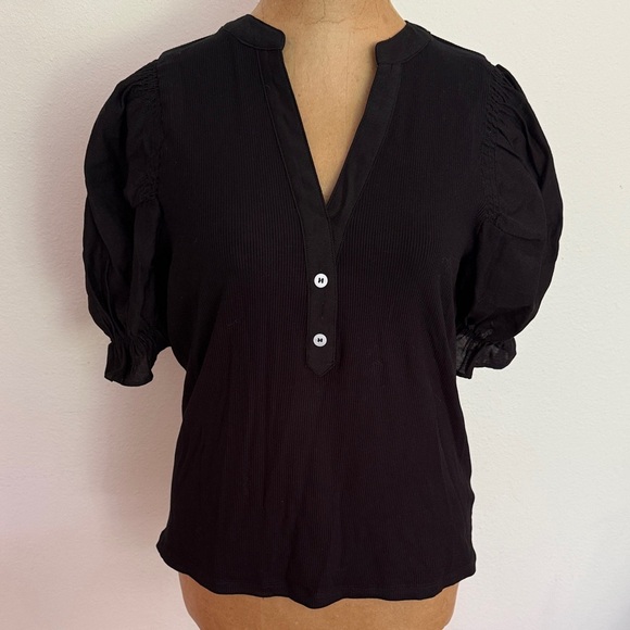 Pomander Place sz XS Black Puff Sleeve Rayon stretch Blouse great pre owned cond - Picture 1 of 9